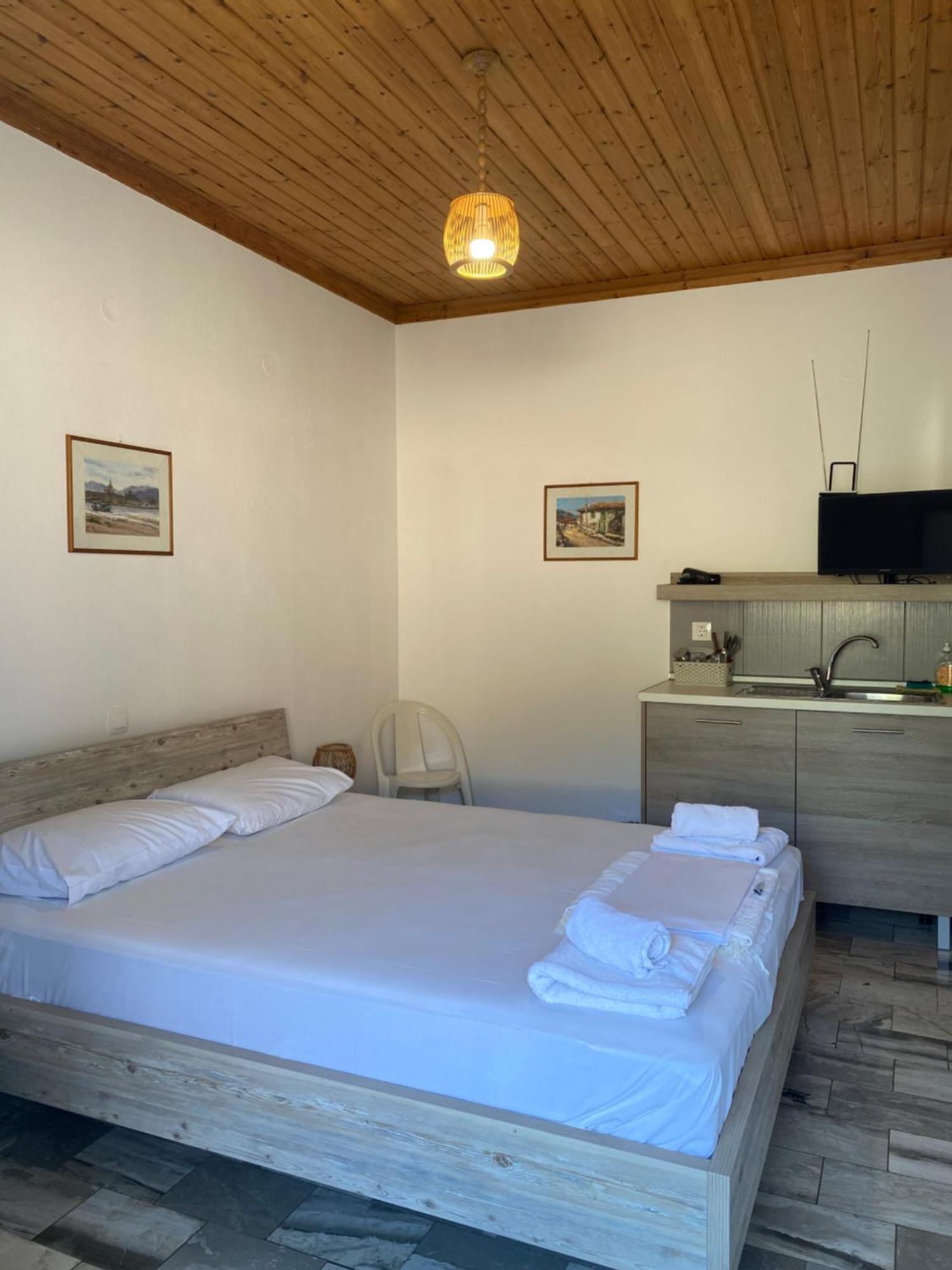 Pansion Vasso Hotel Ayios Nikitas Luaran gambar